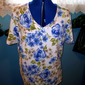 Rebecca Malone Woman Floral Short Sleeve Tee